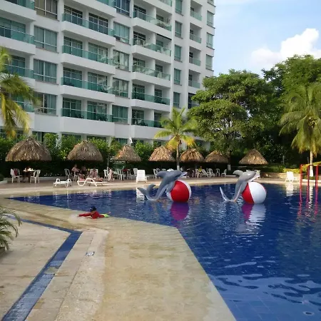 Costa Azul Suites Apartamento 603